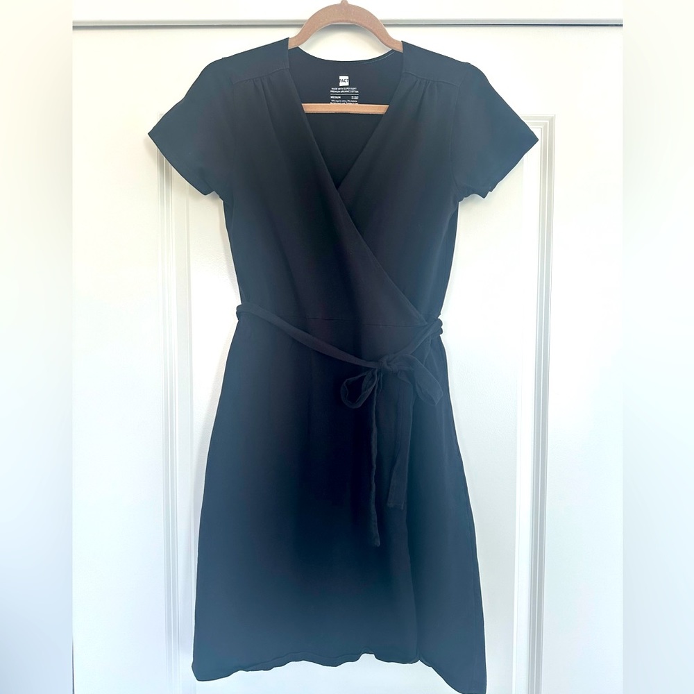 Pact Apparel Organic Cotton Women’s Black Wrap Dress, size Medium